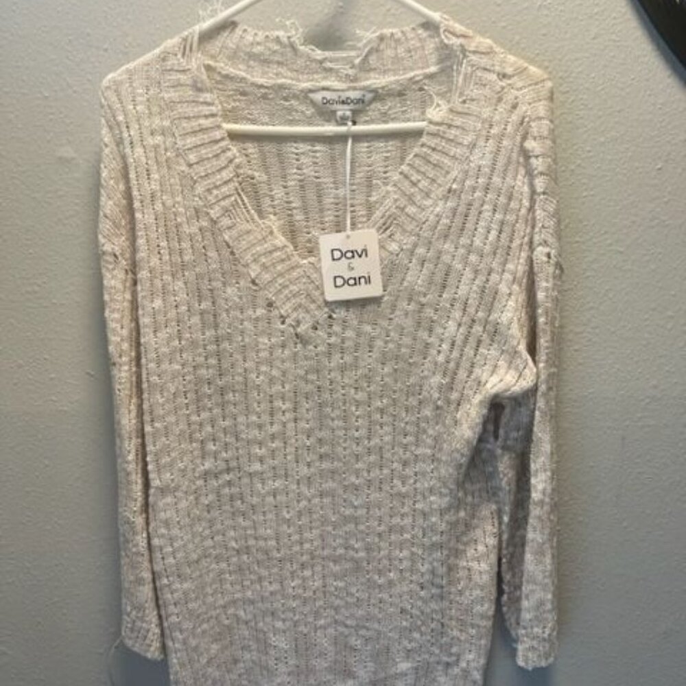 Davi & Dani Womens Distressed V-Neck Sweater Acrylic/Polyester Beige open knit